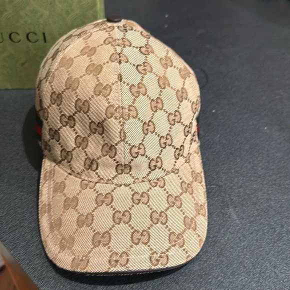 Gucci Original GG Canvas Baseball Hat - Picture 3 of 8